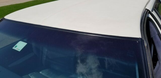 1994 Cadillac Fleetwood Base 4dr Sedan - photo 13