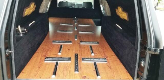1994 Cadillac Fleetwood Base 4dr Sedan - photo 5