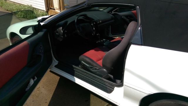 1994 Chevrolet Camaro convertible - photo 7