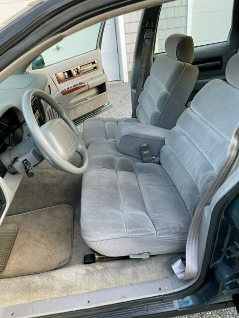 1994 Chevrolet Caprice LS - photo 9