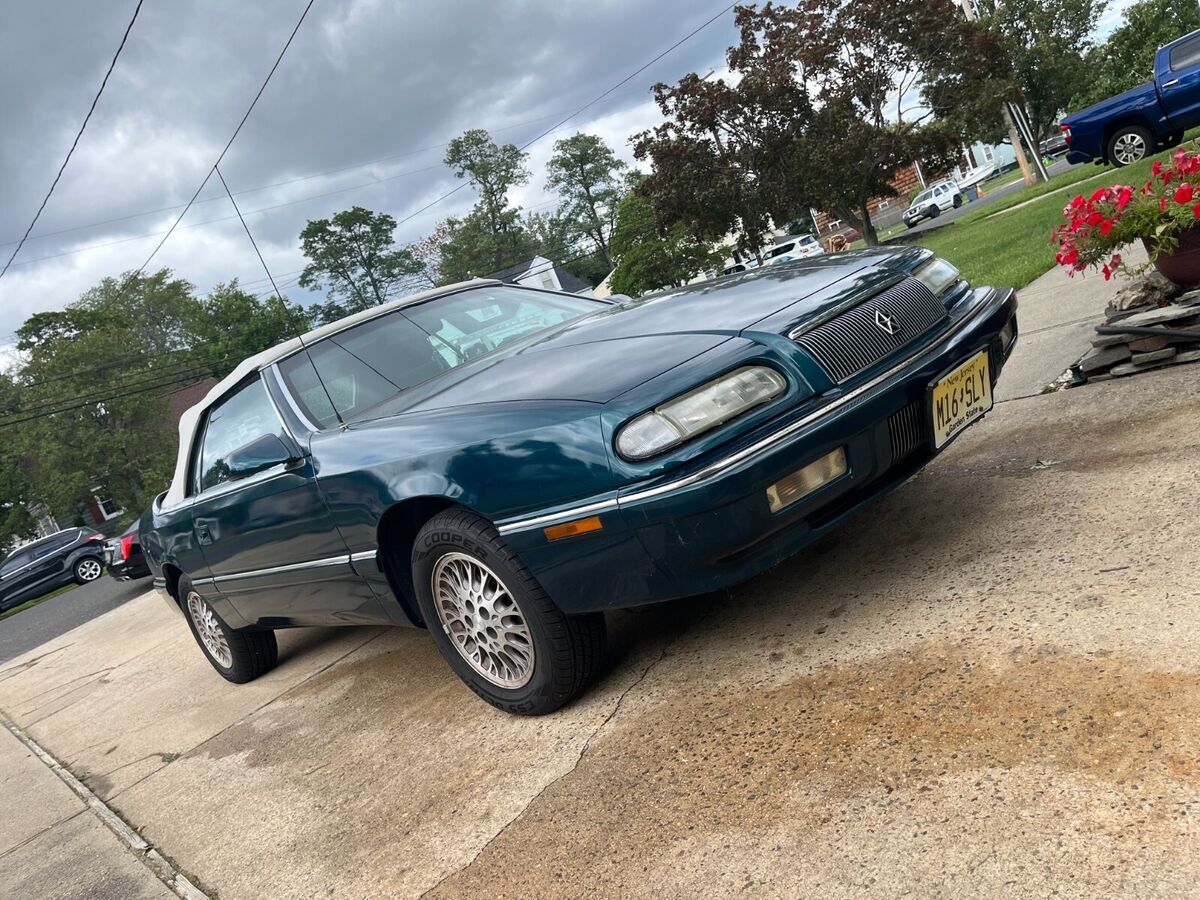 1994 Chrysler LeBaron BASE - photo 4