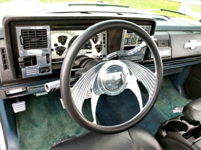 1994 Chevrolet C/K Pickup 1500 PICKUP - photo 11