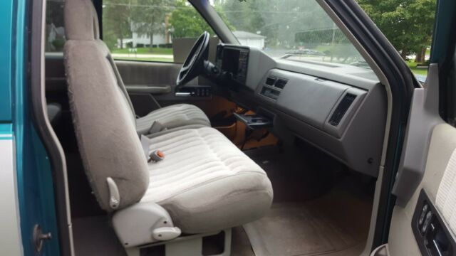 1994 Chevrolet C/K Pickup 1500 - photo 2