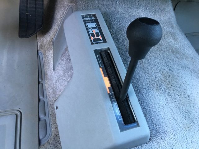 1994 Chevrolet Suburban - photo 11