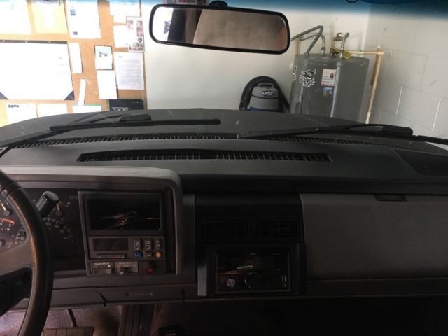 1994 Chevrolet Tahoe - photo 8