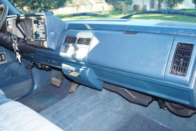 1994 Chevrolet C/K Pickup 2500 - photo 13