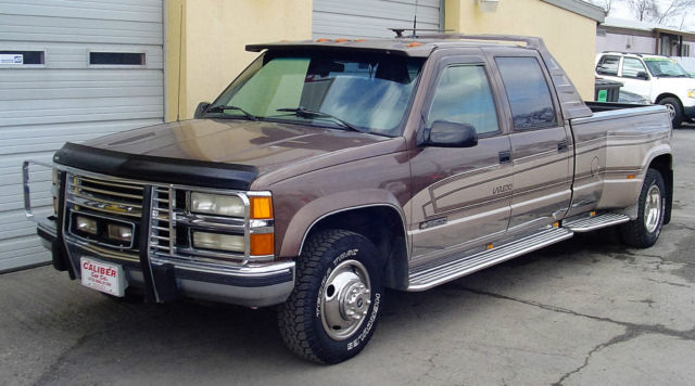 1994 Chevrolet 3500 Dually Centurion Conversion 7.4 Liter Engine 1994 Chevrolet C/K Pickup 3500 Silverado