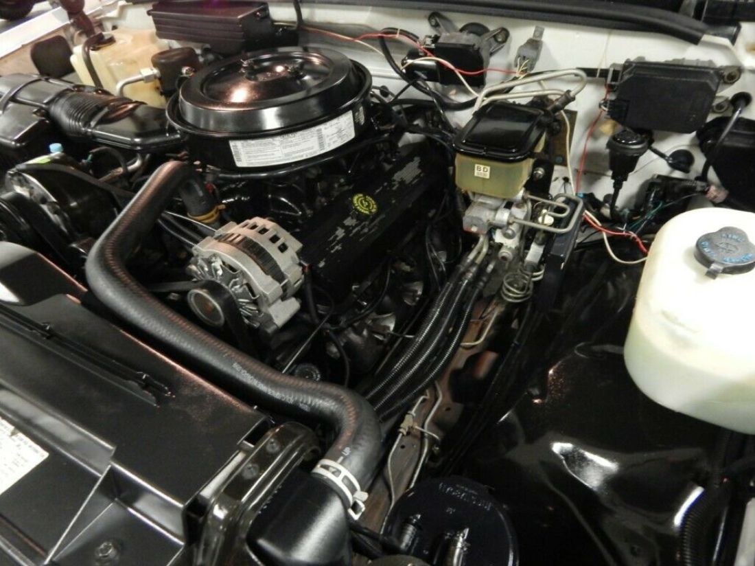 1994 Chevrolet C/K Pickup 3500 Silverado - photo 13
