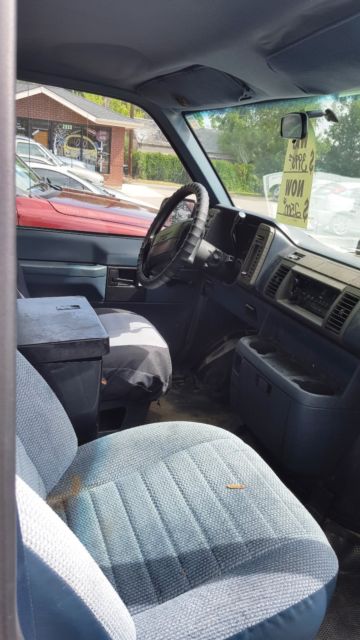 1994 Chevrolet Astro - photo 13