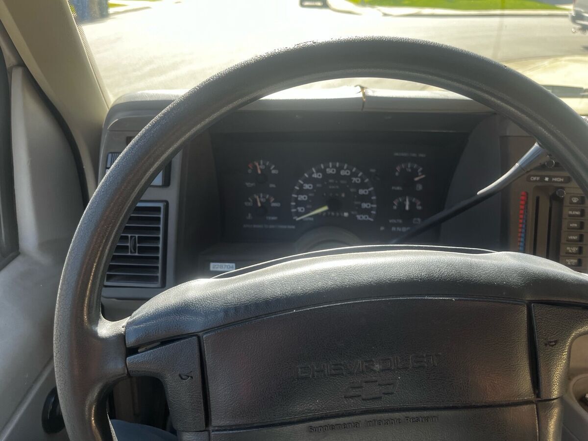 1994 Chevrolet Astro - photo 4