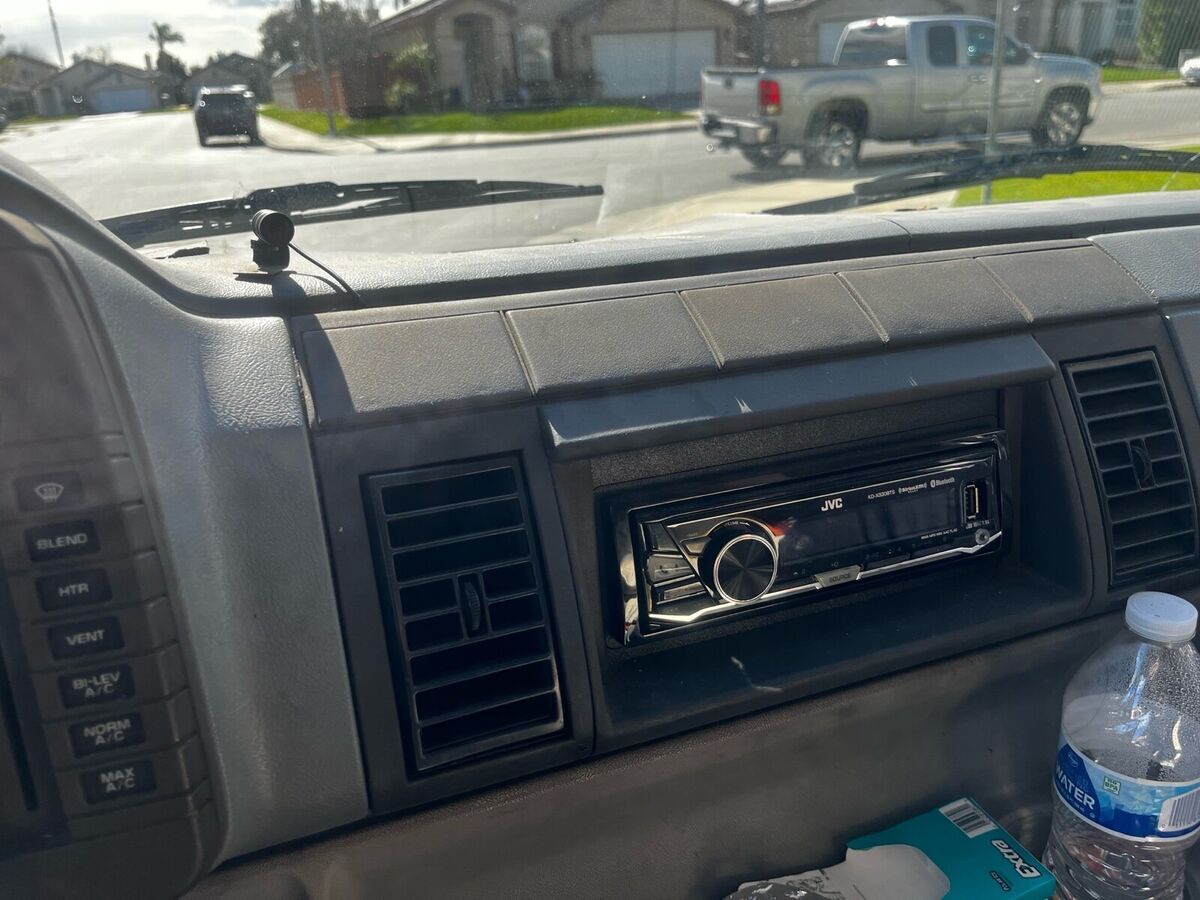 1994 Chevrolet Astro - photo 5