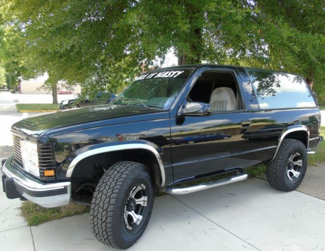 1994 CHEVROLET BLAZER 4x4 FULL SIZE 2-DOOR NEW PAINT, NEW TIRES, CUSTOM STEREO 1994 Chevrolet Blazer