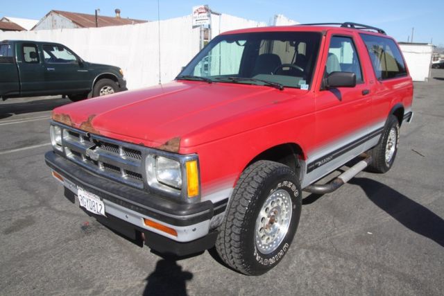 1994 Chevrolet Blazer S10 48K Low Miles Automatic 6 Cylinder NO RESERVE 1994 Chevrolet Blazer S-10