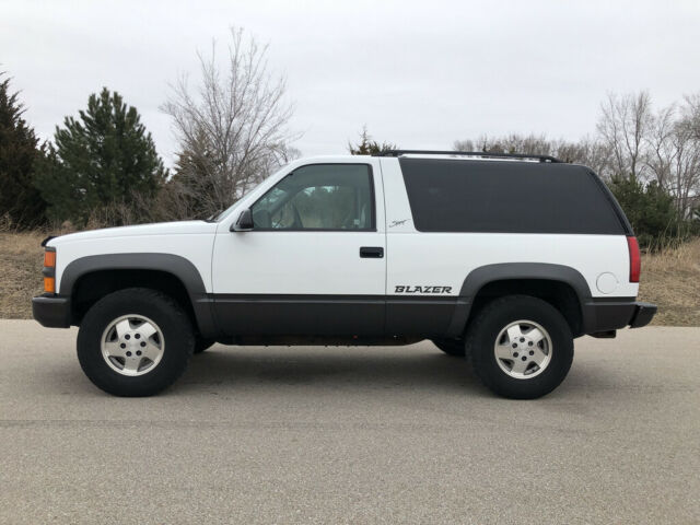 1994 Chevrolet Blazer K5 Sport, 4x4 - 86k Miles, Exceptional Condition - photo 8