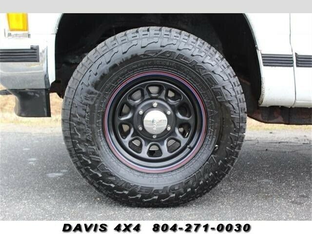 1994 Chevrolet Blazer Tahoe 4X4 - photo 7