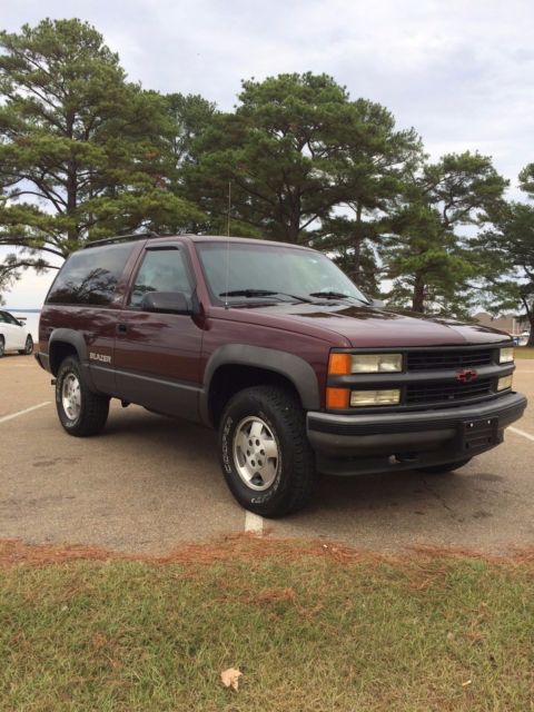 1994 Chevrolet Blazer Tahoe Yukon 1994 Chevrolet Blazer maroon