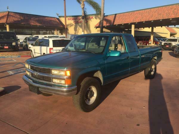 1994 Chevrolet C/K Pickup 2500 -- - photo 2