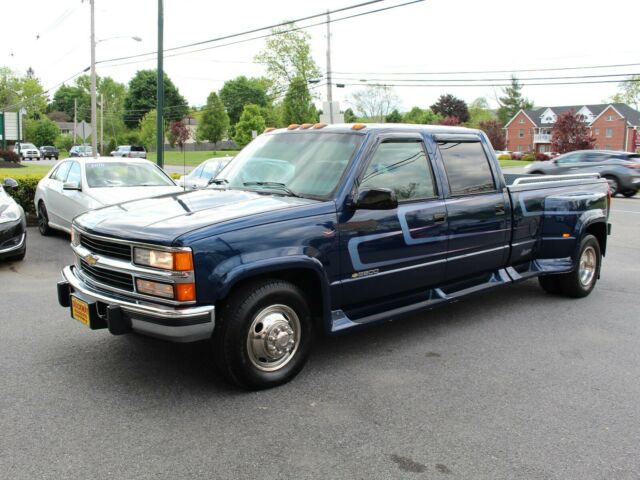 1994 Chevrolet C/K Pickup 3500 C3500 Silverado 4dr Crew Cab LB - photo 3