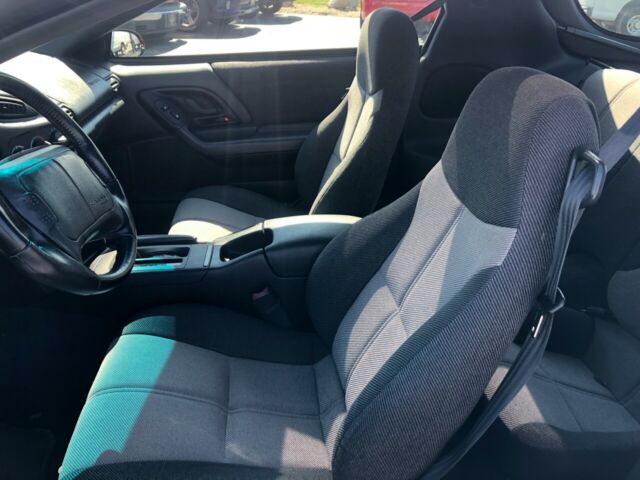 1994 Chevrolet Camaro 2dr Coupe Z28 - photo 13
