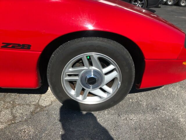 1994 Chevrolet Camaro 2dr Coupe Z28 - photo 2