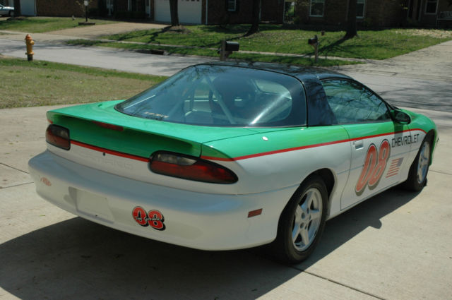 1994 Chevrolet Camaro - photo 3