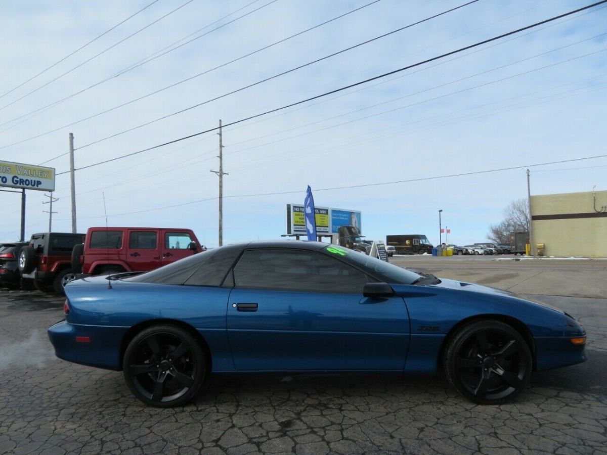 1994 Chevrolet Camaro Z28 Coupe - photo 8