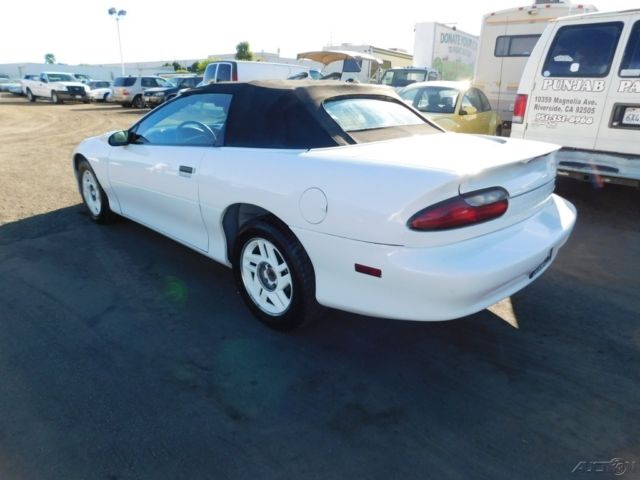 1994 Chevrolet Camaro Base Convertible 2-Door - photo 3