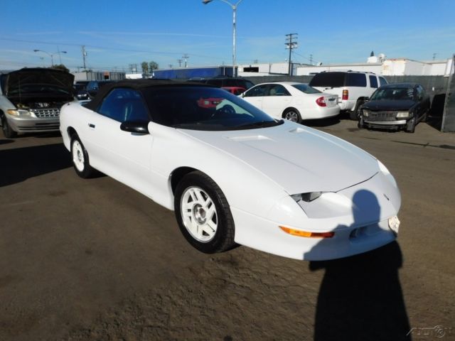 1994 Chevrolet Camaro Base Convertible 2-Door - photo 7