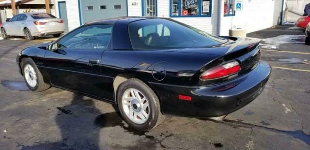 1994 Chevrolet Camaro Z28 2dr Hatchback - photo 4