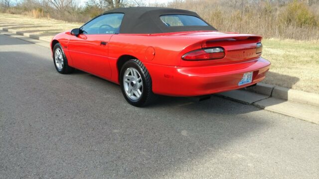 1994 Chevrolet Camaro Convertible - photo 2