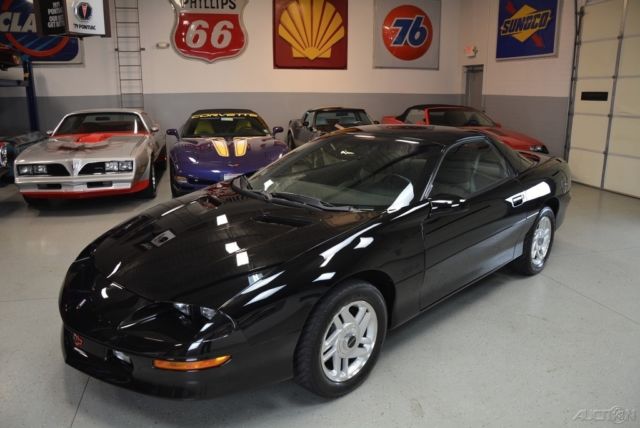 1994 Chevrolet Camaro Z28 - photo 2
