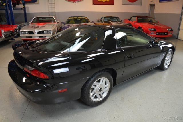 1994 Chevrolet Camaro Z28 - photo 9