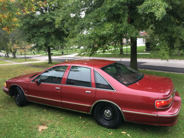1994 Chevrolet Caprice Classic LS - photo 2