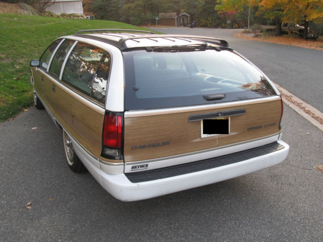 1994 Chevrolet Caprice Wood Grain Sides - photo 3