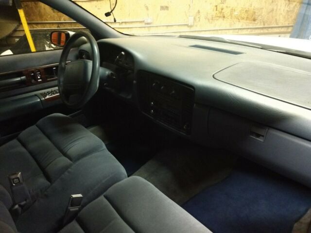 1994 Chevrolet Caprice Classic - photo 5