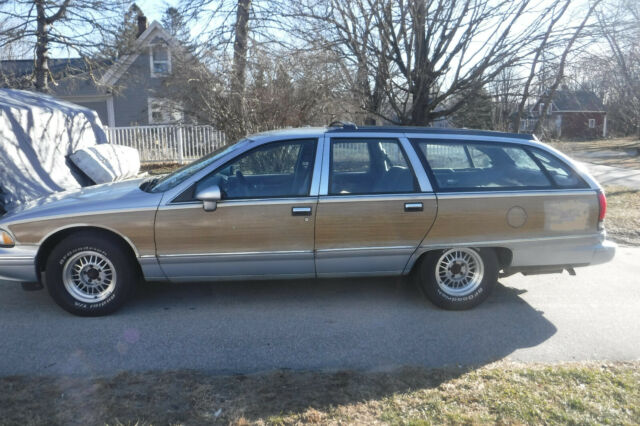 1994 Chevrolet Caprice CAPRICE CLASSIC - photo 3