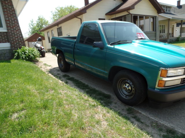 1994 Chevrolet C/K Pickup 1500 - photo 2