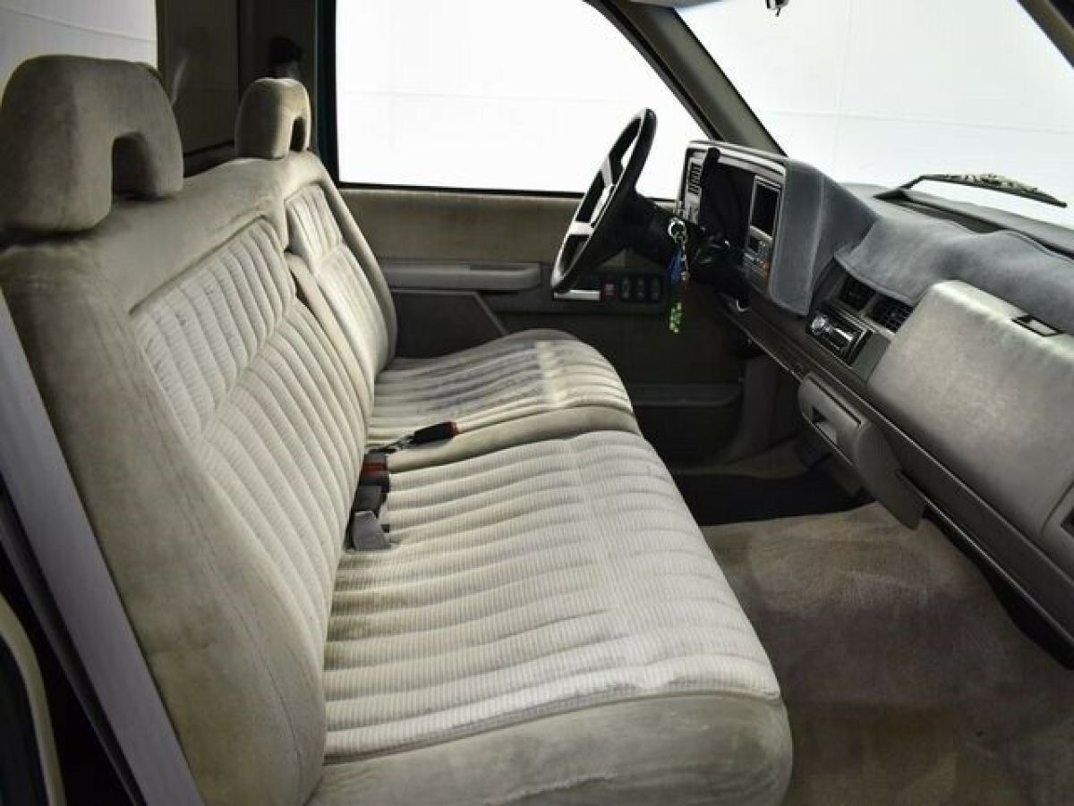 1994 Chevrolet C/K Pickup 1500 - photo 11