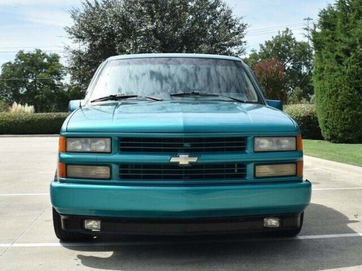 1994 Chevrolet C/K Pickup 1500 - photo 2