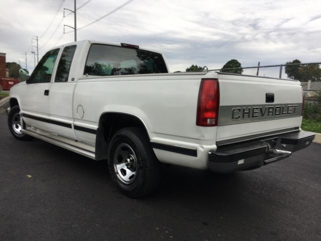 1994 Chevrolet C/K Pickup 1500 SILVERAO - photo 3