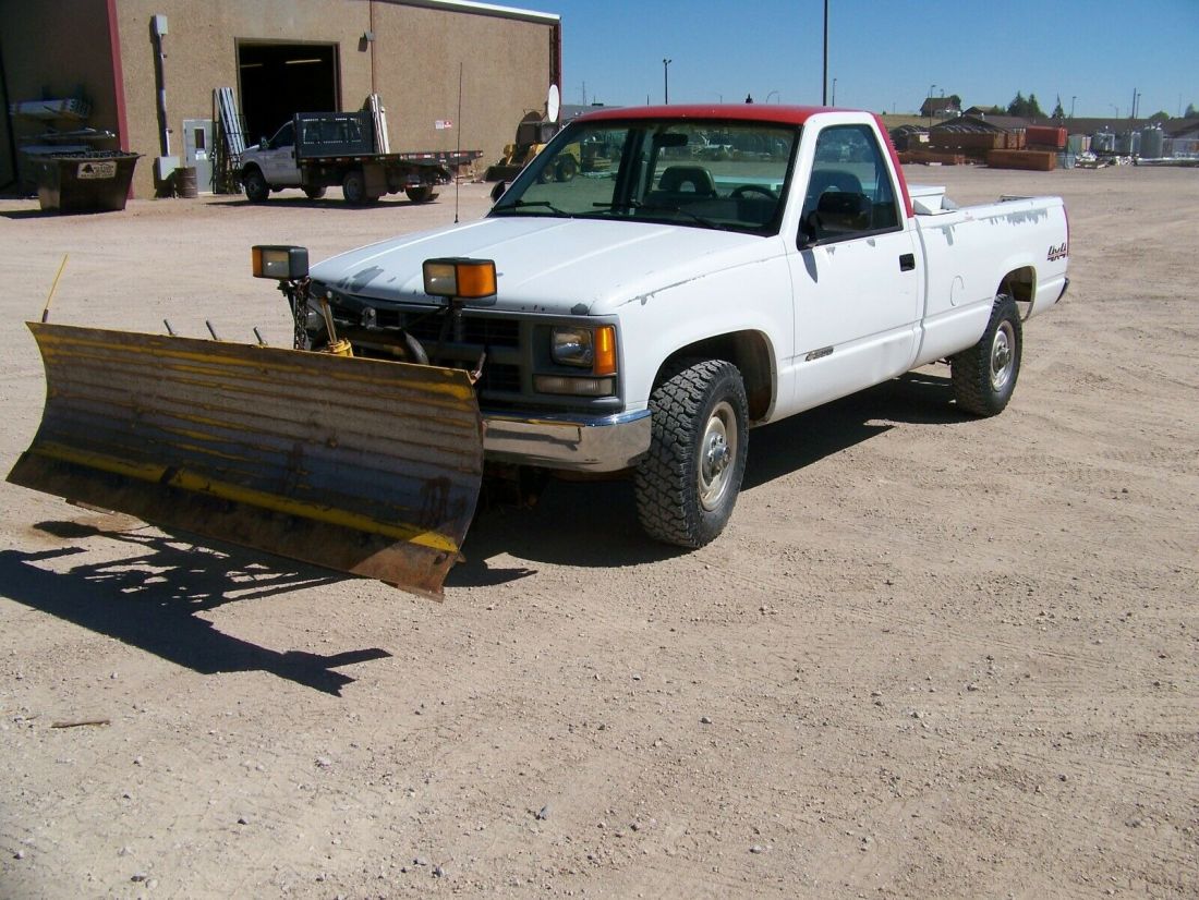 1994 Chevrolet CK 1500 Pickup with Meyers Snowplow 1994 Chevrolet C/K Pickup 1500 CK