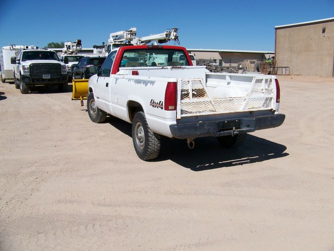 1994 Chevrolet C/K Pickup 1500 CK - photo 8
