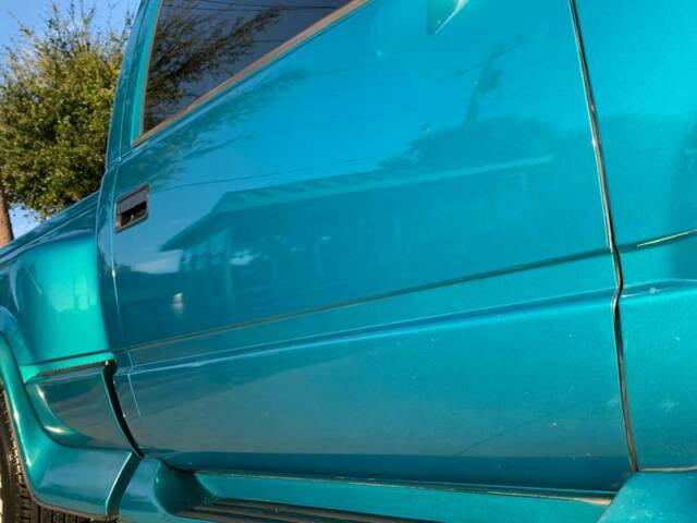 1994 Chevrolet C/K Pickup 1500 4X2 2dr Regular Cab - photo 13