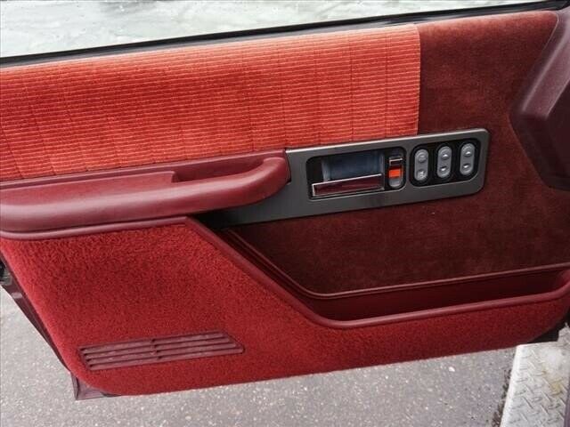 1994 Chevrolet C/K Pickup 2500 C2500 Cheyenne - photo 10