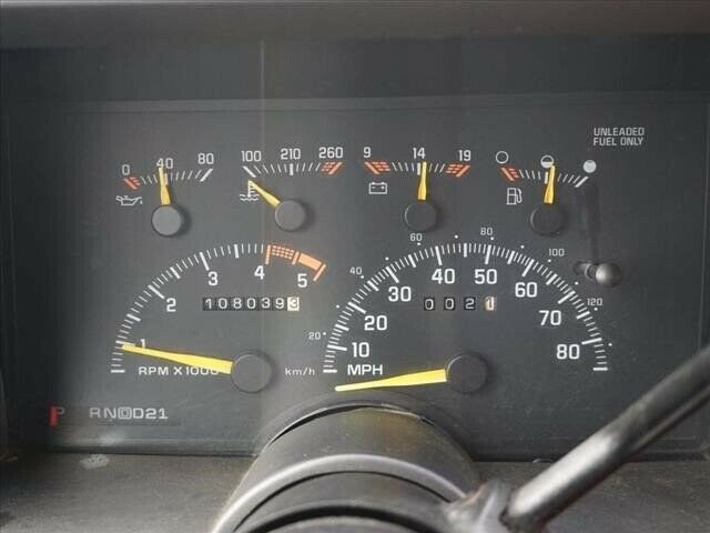 1994 Chevrolet C/K Pickup 2500 C2500 Cheyenne - photo 11