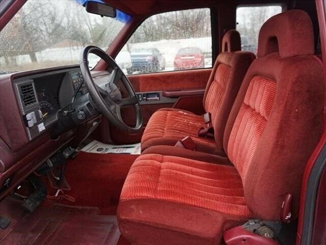 1994 Chevrolet C/K Pickup 2500 C2500 Cheyenne - photo 9