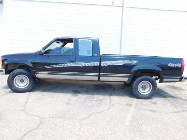 1994 Chevrolet C/K 2500 Extended Cab Pickup Truck 4WD 1994 Chevrolet C/K Pickup 2500