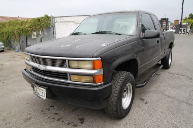 1994 Chevrolet C/K Pickup 1500 Automatic 8 Cylinder NO RESERVE 1994 Chevrolet C/K Pickup 1500