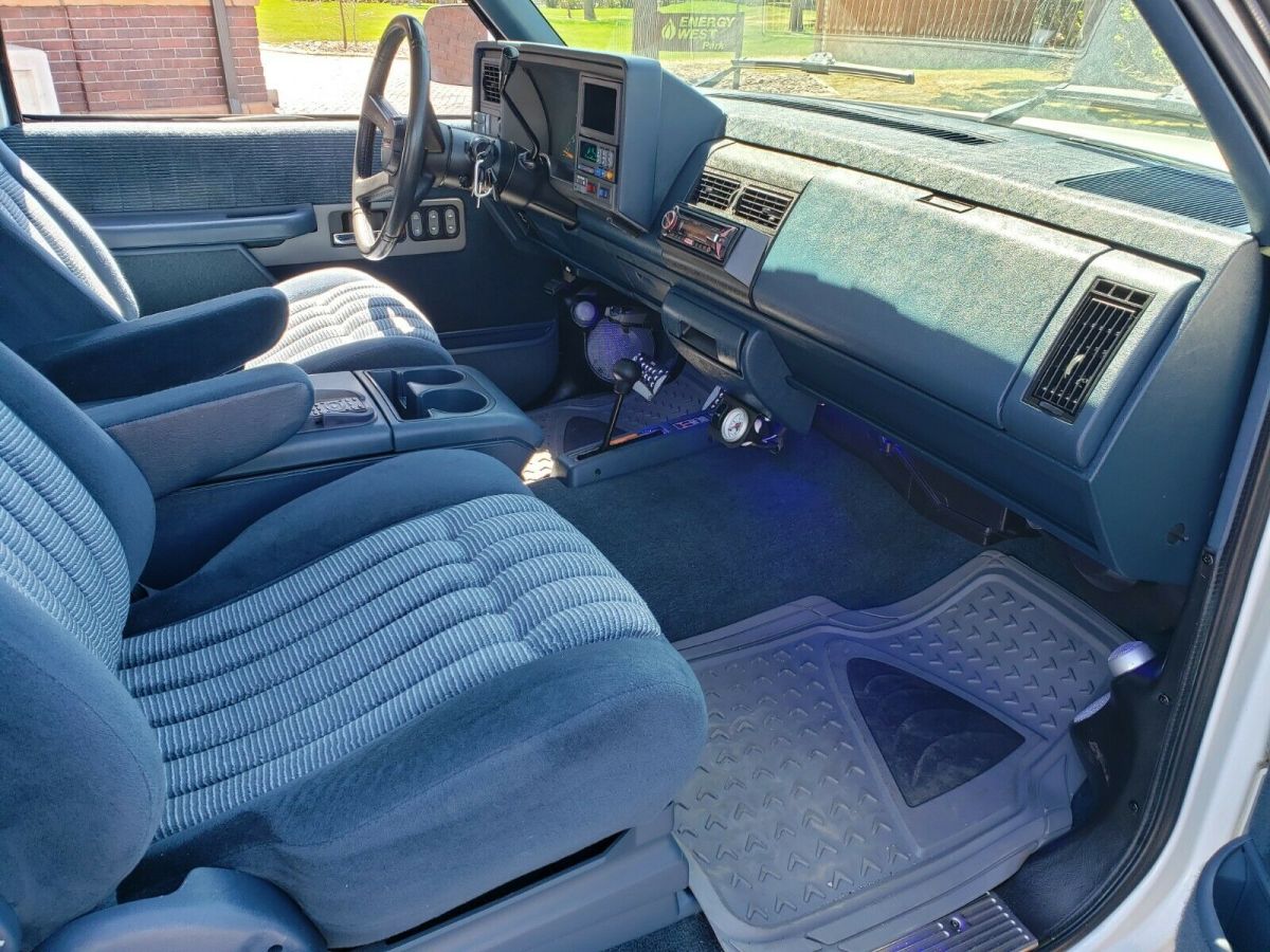 1994 Chevrolet C/K Pickup 1500 STEPSIDE 4X4 1500 SILVERADO Z71 STANDARD CAB LT - photo 10