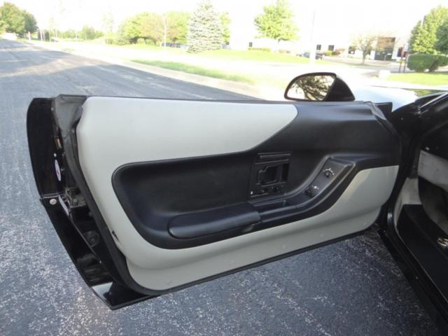 1994 Chevrolet Corvette - photo 12